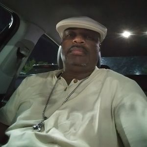 Meet your Posher, Ronald